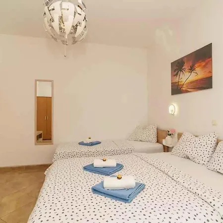 House And Apt. In 54577 Dramalj