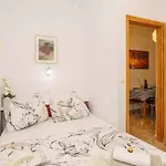 House And Apt. In 54577 Lejlighed