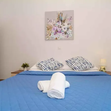 Lejlighed House And Apt. In 54577 Dramalj